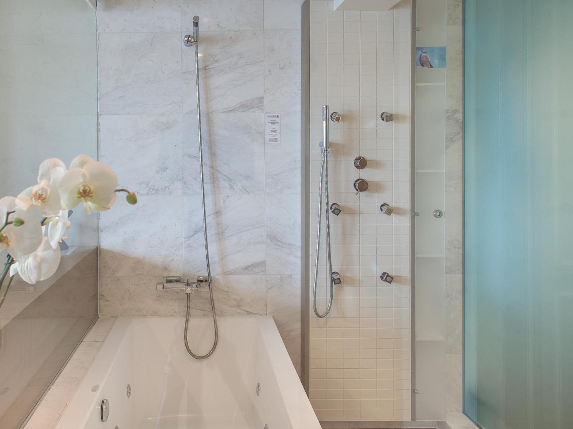 Hotel Boutique Villa Venecia Benidorm Bagian luar foto